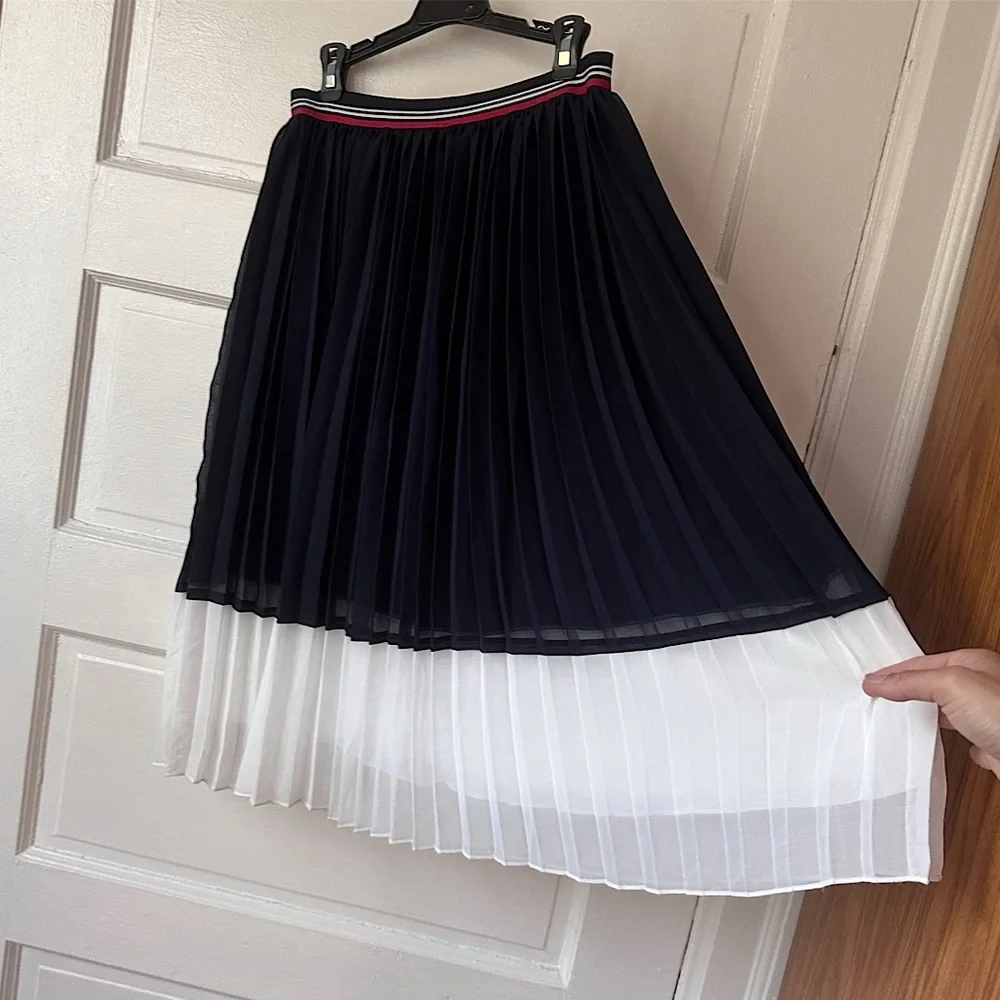 3/$20 💥 Tommy Hilfiger A-Line Pleated Skirt Preppy Classic Academia‎ Teacher XS